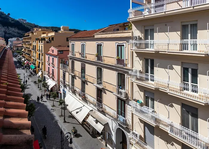 Апартаменты Mansarda Del Corso