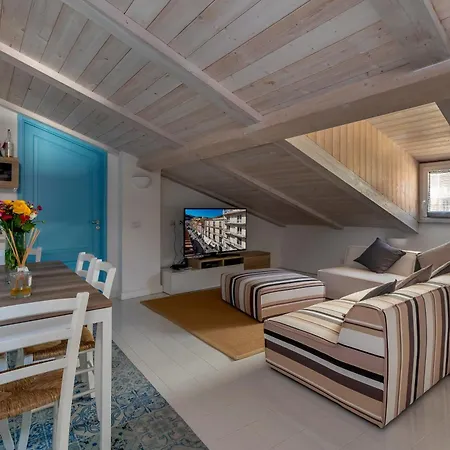 Apartament Mansarda Del Corso